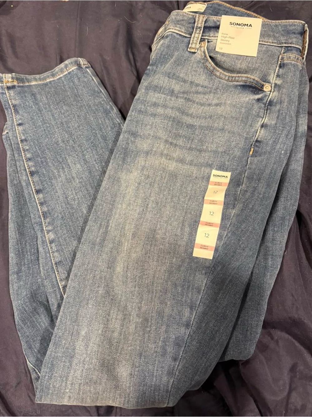 Sonoma Straight Leg Jeans in Light Blue Wash